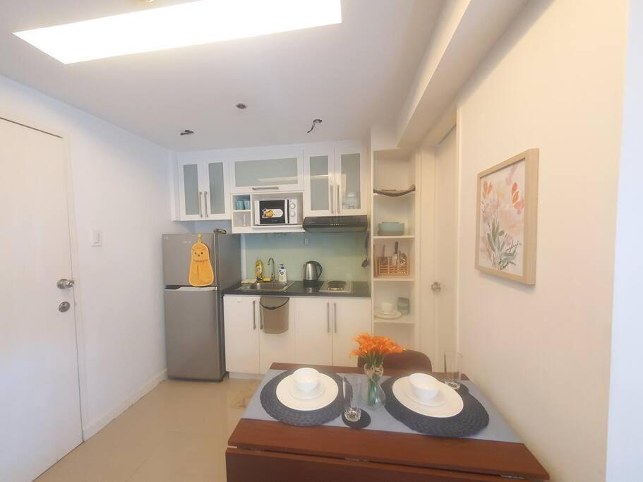 Bgc Taguig Cozy 2 Bedroom Loft, With Stunning Bgc Skyline View! Manila Esterno foto